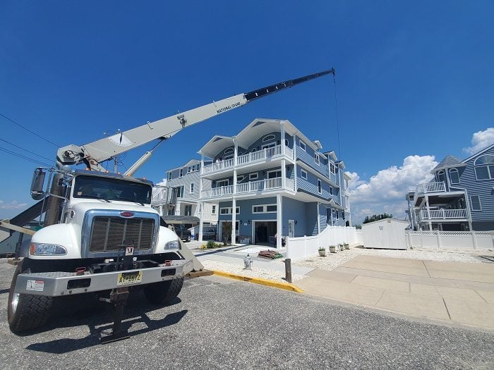 Furniture rigging lift